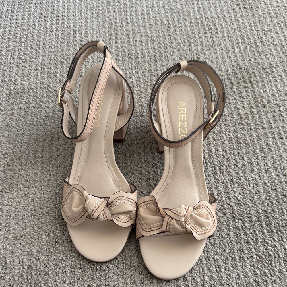 Nude heels